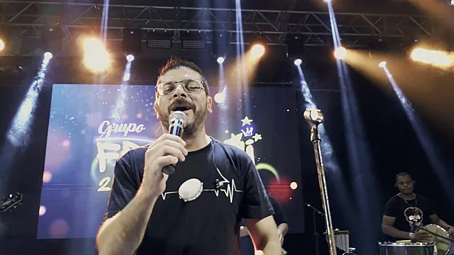 Vocal e luzes de palco