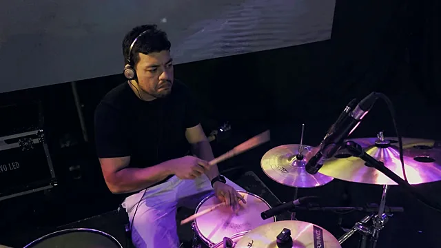 Bateria durante o show